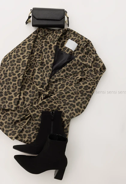 کت فوتر یقه انگلیسی پلنگی@کد1004246