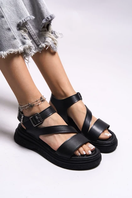 صندل زنانه ریکن riccon