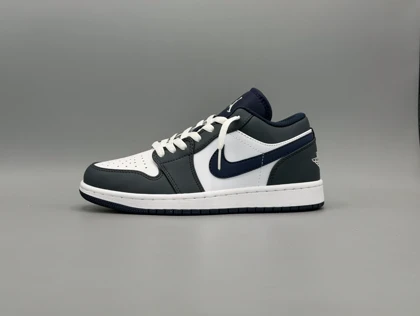 کتانی نایکی جردن1 لو اشن اسلیت/Nike Air Joradan1 low Ashen Slate