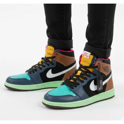 کتانی جردن ساق‌دار هفت رنگ