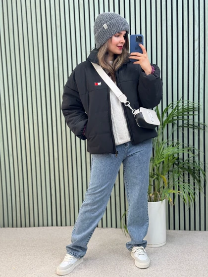 کاپشن اسپرت پرادا