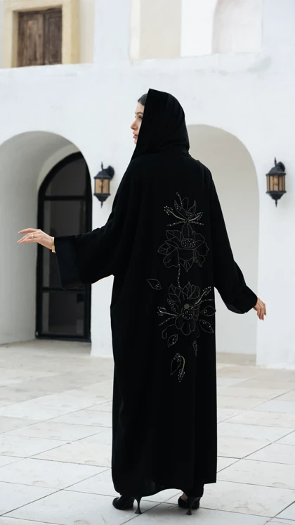 عبا جواهردوزی پریسا