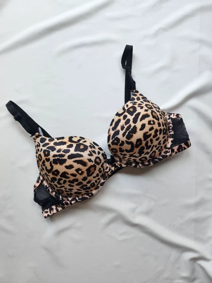 سوتین تک اسفنجی بدون جک RUMU کد: 61321