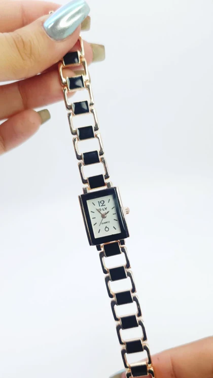 ساعت مچی زنانه مجلسی IE-LY نگین‌دار با موتور کوارتز