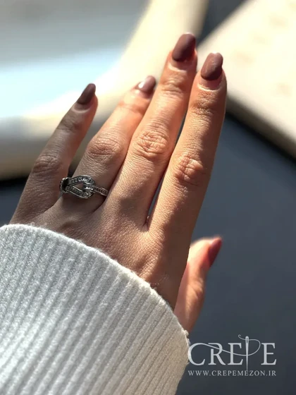 انگشتر فرد نگین‌دار