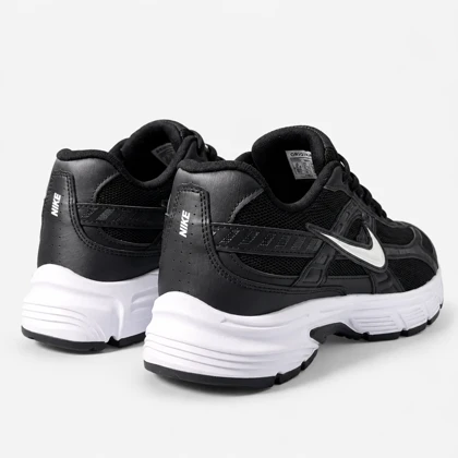 کتانی رانینگ راحتی نایک اینترناتور / NIKE INTERNATOR / رنگ مشکی سفید