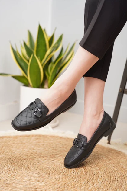 کفش کالج زنانه شنل