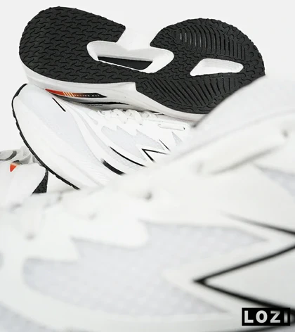 کفش کتانی مردانه و زنانه سفید مشکی GENERIC All Run مدل 7432