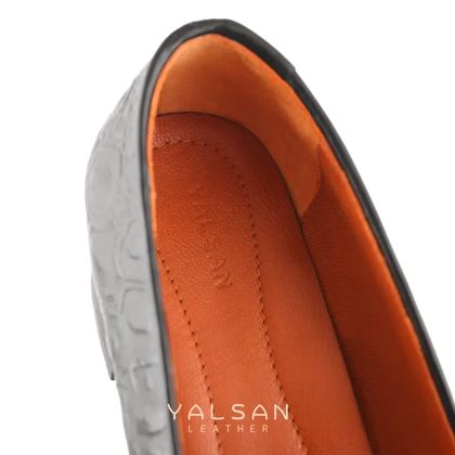 کفش پاشنه‌دار زنانه چرم یلسان مدل دونا کد 646-GAN