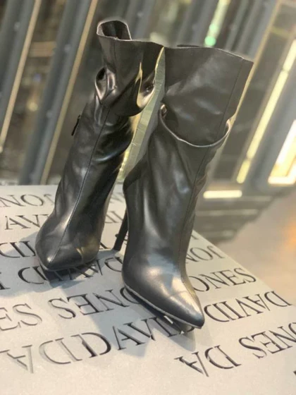 کفش نیم بوت زنانه مدل Heeled Leather Ankle Boots - Simple