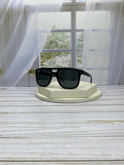 عینک آفتابی Ray-Ban مدل RB 2213CH فریم کائوچو استات، عدسی کریستال، UV400