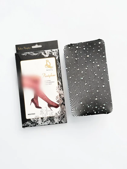 جوراب شلواری فیشنت مدل لوزی نگین‌دار