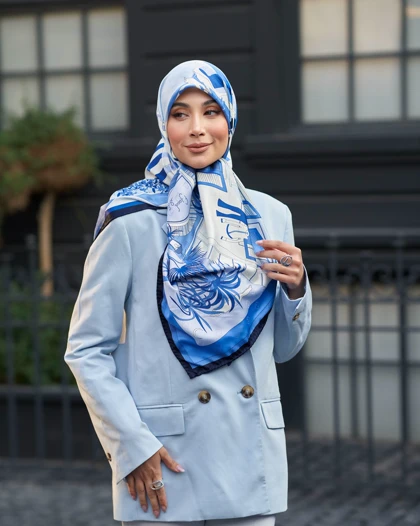 روسری ابریشم ژاکارد قواره 120 30205