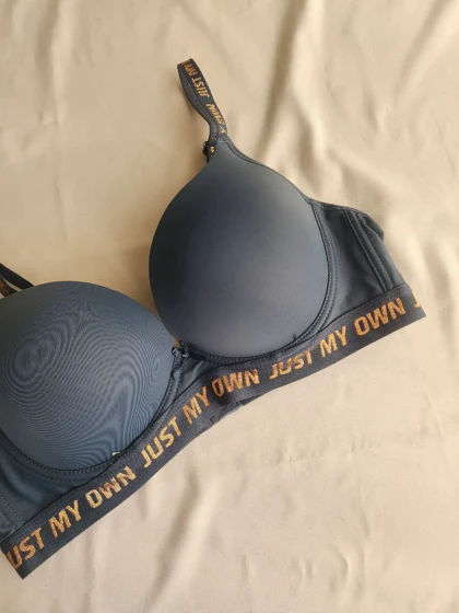 سوتین جکدار فنردار کاپ C کد: 7478