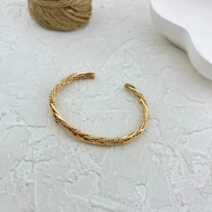 دستبند زنانه بافت ژوپینگ، ظرافت و زیبایی در یک قاب