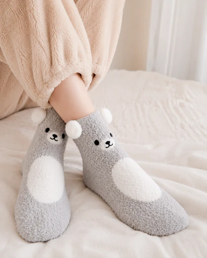 جوراب بوکله حوله ای ساق‌دار خرسی گوش دار