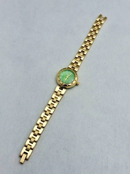 ساعت بنداستیل دخترانه و زنانه