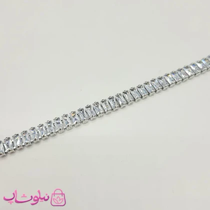 سرویس زنانه تنیسی مدل نقره ای با نگینهای سفید باگتی کد 530