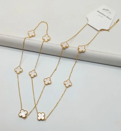 گردنبند رومانتویی زنانه ونکلیف کد XU4066 طرح طلا