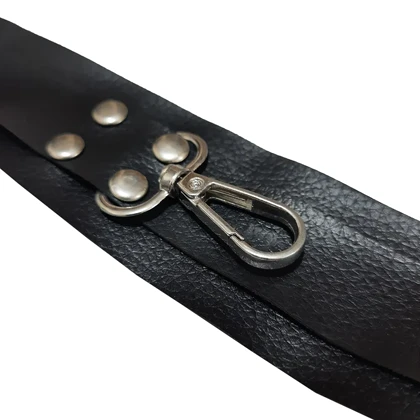 ست فانتزی سوتین و اکسسوری طرح چرم کد 214