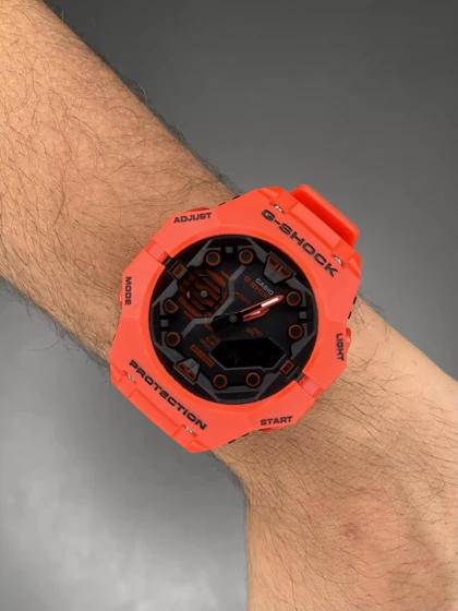 ساعت مچی کاسیو جی-شاک بند قرمز Casio G-Shock GA-B001-4AER