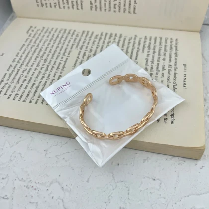 دستبند النگویی زنانه طرح زنجیر برند ژوپینگ