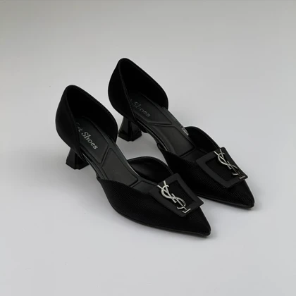کفش پاشنه‌دار YSL ماکرو