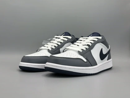 کتانی نایکی جردن1 لو اشن اسلیت/Nike AJ1 low Ashen Slate