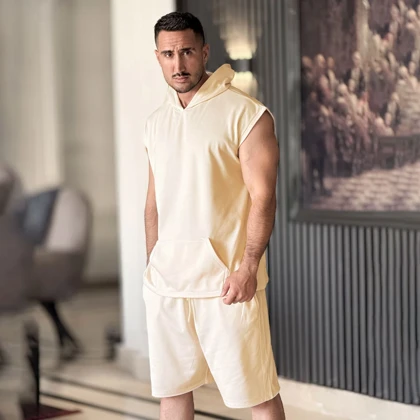 ست هودی و شلوارک بیسیک کرم روشن