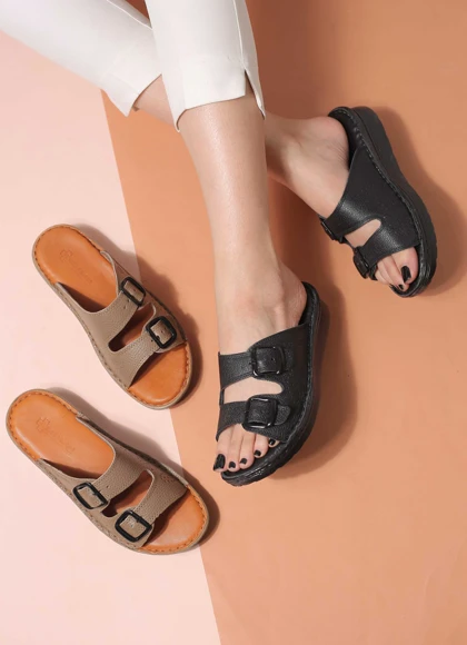 کفش صندل زنانه چرم واکر