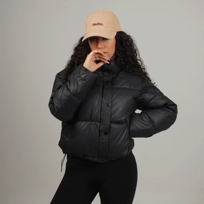 کاپشن جلو دکمه