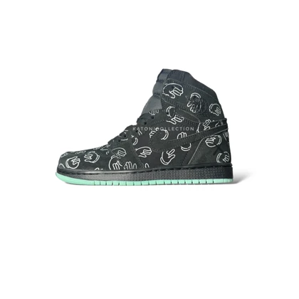 کتانی نایک جردن وان رترو کاز Jordan 1 Retro Kaws