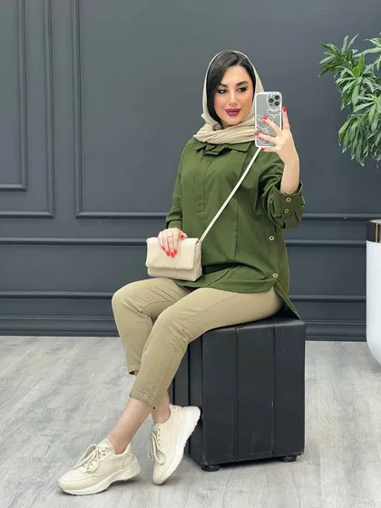 مانتو جلو بسته بغل دو دکمه
