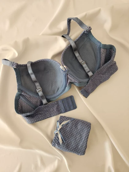 ست سوتین و شورت نخی جکدار فنردار CHANVIEN LEEN کد: 2210