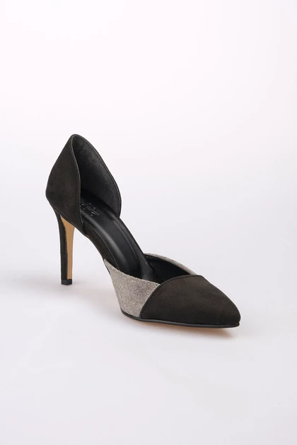 کفش پاشنه‌دار میوگوستو mio-gusto