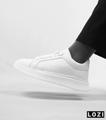کفش کتانی مردانه سفید PULL & BEAR