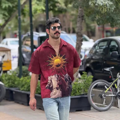 پیراهن طرح Sun Horse برند تومارو Tomorrow رنگ قرمز 310