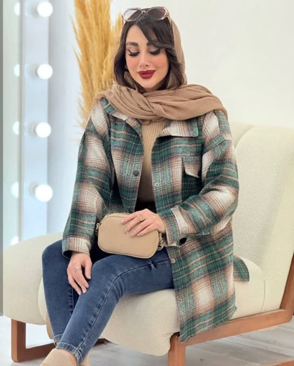 مانتو پشمی بغل دکمه