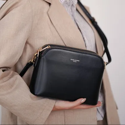 David Jones cm6938