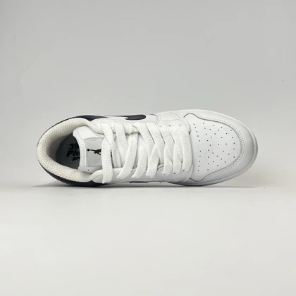 کفش روزمره جردن 1 سفید سرمه