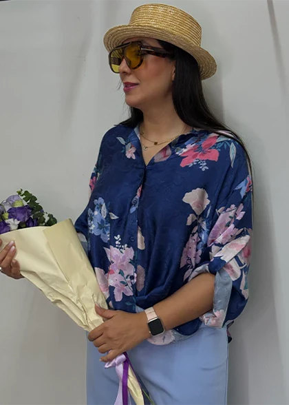 شومیز ساتن گل‌دار4079