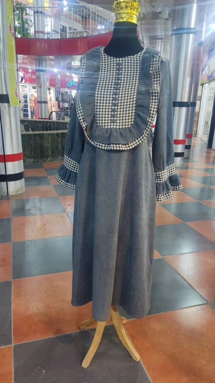 پیراهن زنانه مخمل کبریتی