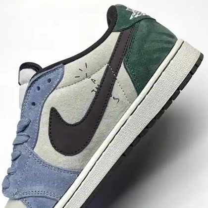کفش نایک ایر جردن وان لو تراویس اسکات آبی سبز سوئد Nike Air Jordan 1 Low Travis Scott Blue Green Suede
