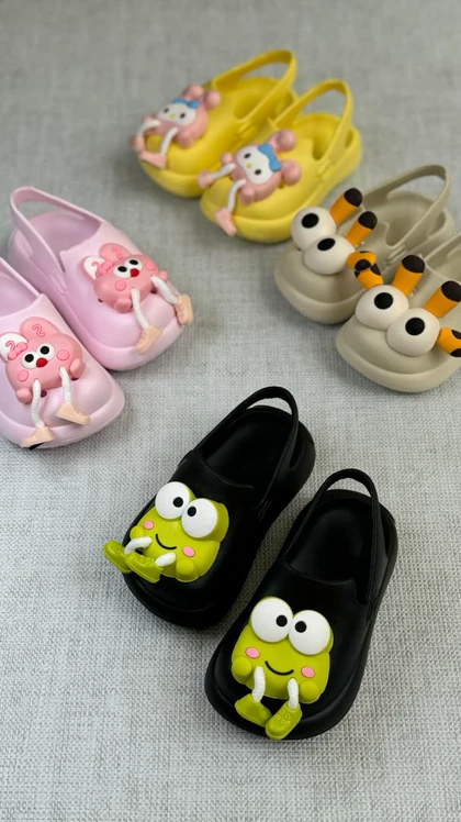 صندل عروسکی برجسته