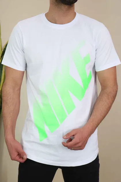 تیشرت آستین کوتاه NIKE