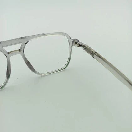 فریم عینک طبی مردانه مربعی مدل M 269