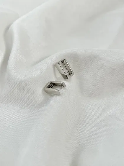 گوشواره خطی