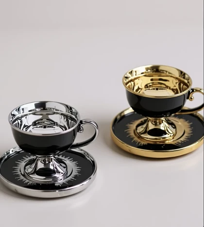 ست قهوه خوری شش نفره در دو رنگ