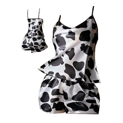 ست تاپ و شورتک ساتن طرح گاو برند نیروانا کد 1740