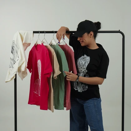 تیشرت دختر مرواریدی